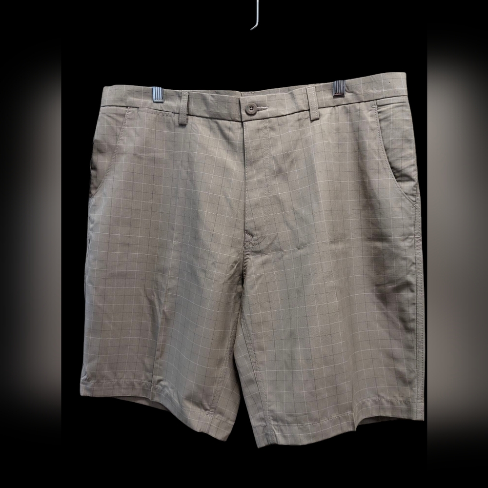 Haggar Tan/Brown Doublepane Flat Front Lightweight Shorts- Size 38W